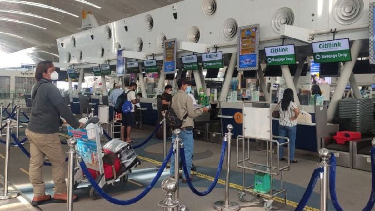 Indonesia Waspada Varian Omicron, Penumpang di Bandara Kualanamu Tercatat Capai 11.854 Orang