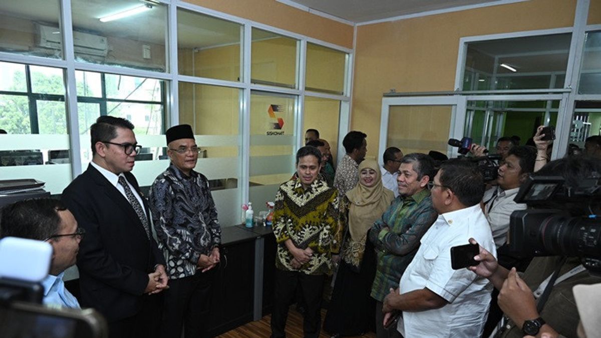 Pansus Haji Kecewa Menag Yaqut Absen Rapat karena ke Luar Negeri