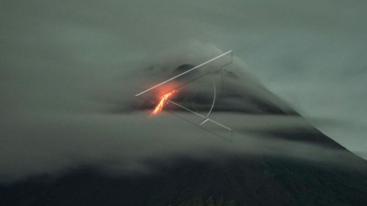 メラピ山 134 回打ち上げ溶岩は、週の間に溶岩落下