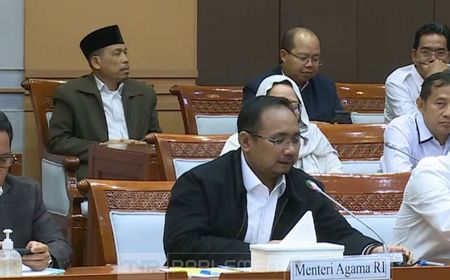 DPR Minta Menag Tangani Umrah Backpaker