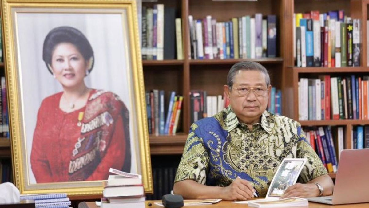 SBY's Dream Story Picked Up By Jokowi And Went To Gambir With Megawati Riding The Gajayana Train