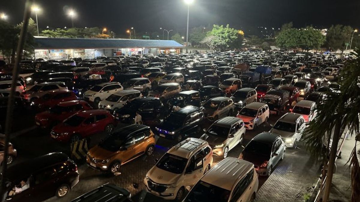 Pemudik Arus Balik di Pelabuhan Bakauheni Mulai Meningkat