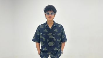 Stevan Pasaribu's Story First Time Working with Global Music Producer in Old Single Tak Bermalam Minggu
