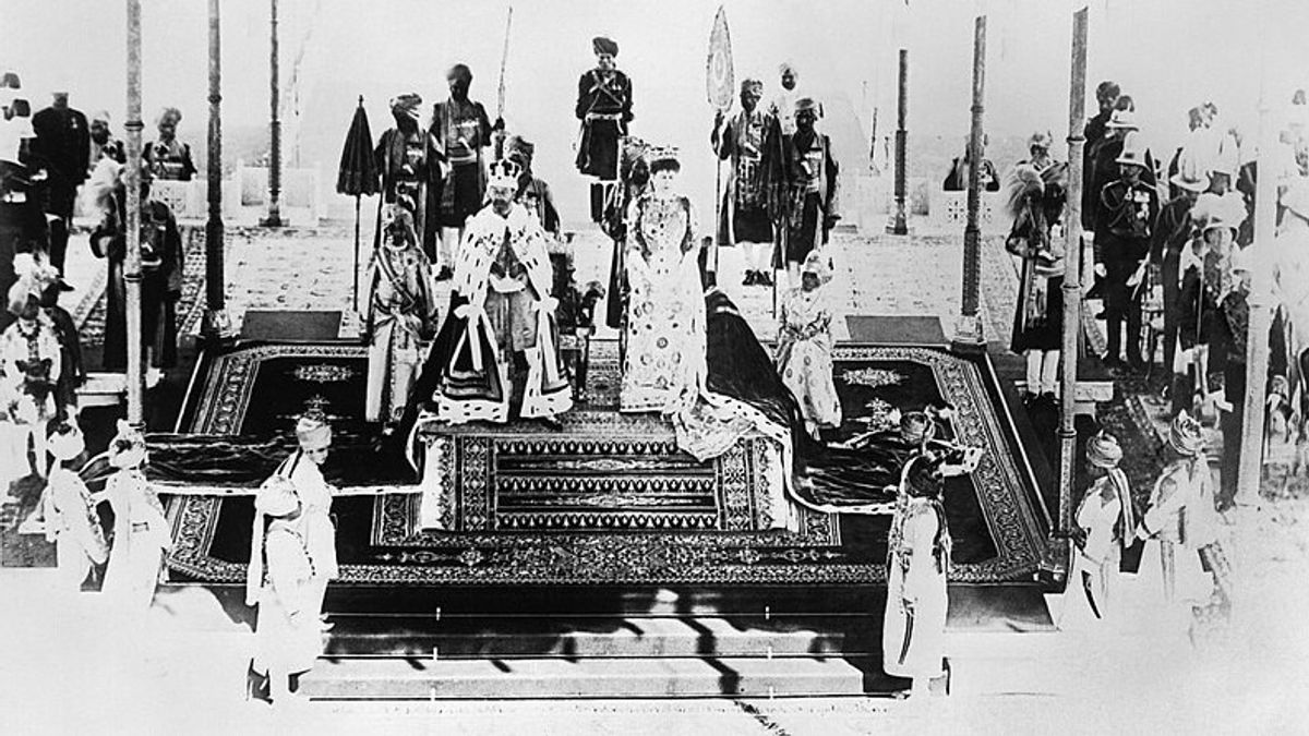 印度在1911年12月12日的历史上将首都从科尔卡塔迁至新德里