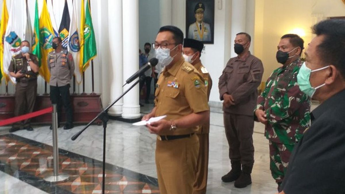 Ridwan Kamil Sebut 53 Orang Positif COVID-19 saat Arus Mudik