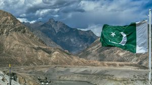    Pakistan Serang Afghanistan, 80 Tank Hancur