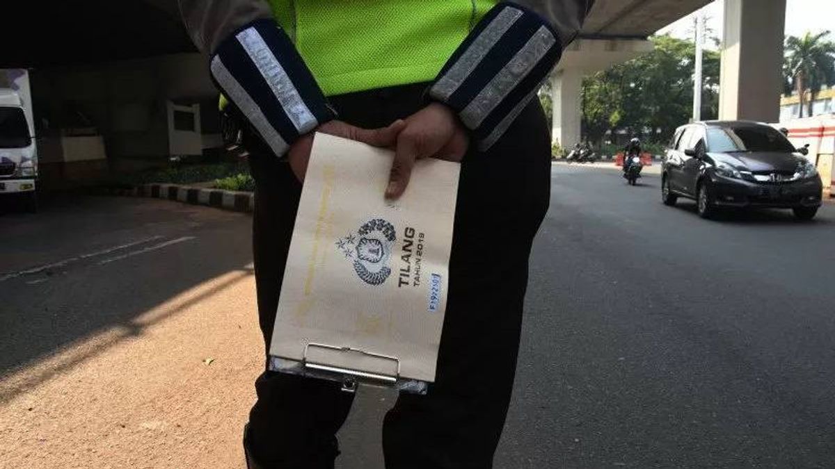 Ticket Manual Is Implemented Again, National Police Chief Leaves Message To Traffic Unit: Not Receiving Fines