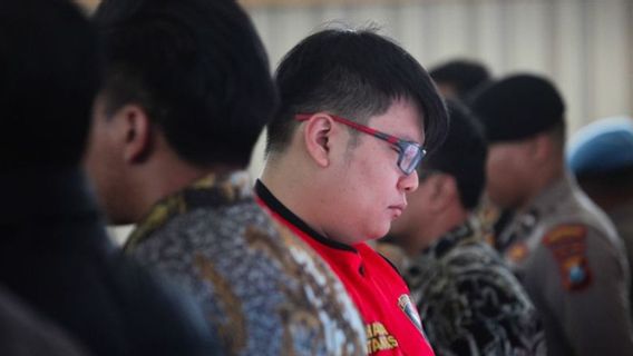 Surabaya Peradi présente son « Amicus Curiae » devant la Cour suprême au sujet du verdict libre de Ronald Tannur