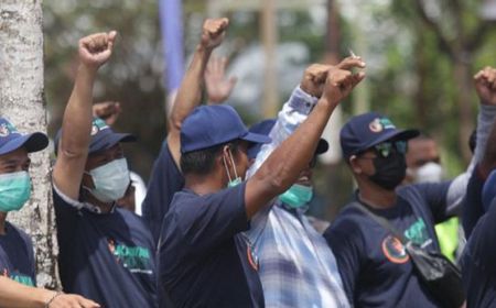 Sandiaga Uno Disambut Relawan Kawan Sandi di Sorong, Selipkan Dukungan Capres 2024