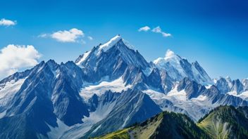 Les 8 montagnes les plus hautes du monde difficiles à grimper, où sont leurs lieux?