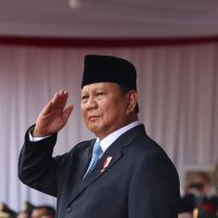 Sjafrie Sjamsudin Masuk Bursa Pilpres 2029, Akankah Prabowo Iklas?