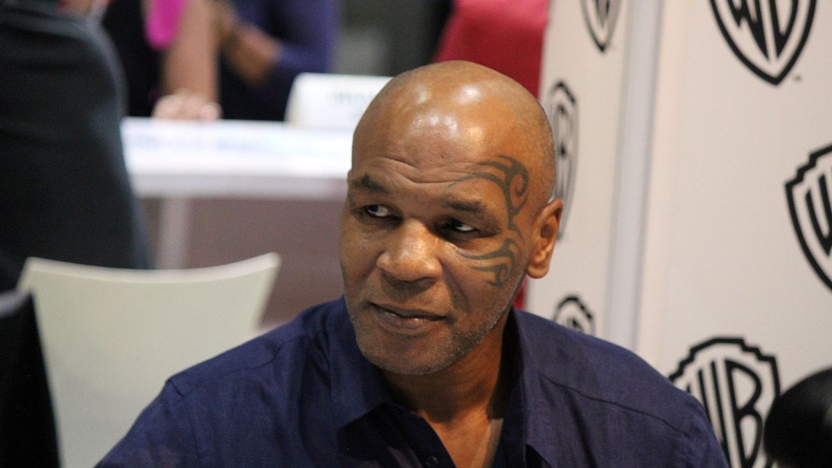 Serangkaian Peristiwa Kelam Mike Tyson Hingga Menggigit Kuping Lawan Tinjunya