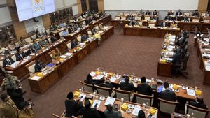 国防部长会议法案的勇气集合,Meutya Hafid:不是Prabowo的恐惧,而是9600万印度尼西亚人民的选票