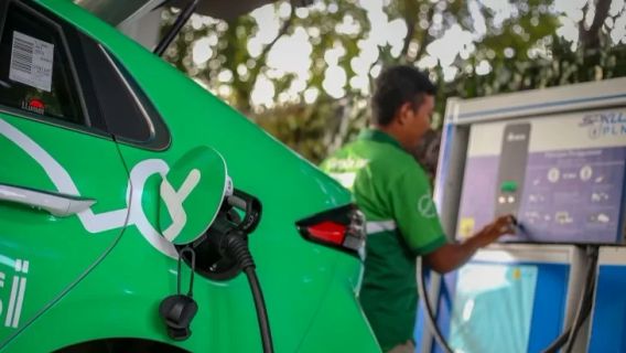 L'Indonésie s'engage à construire une industrie verte des véhicules électriques