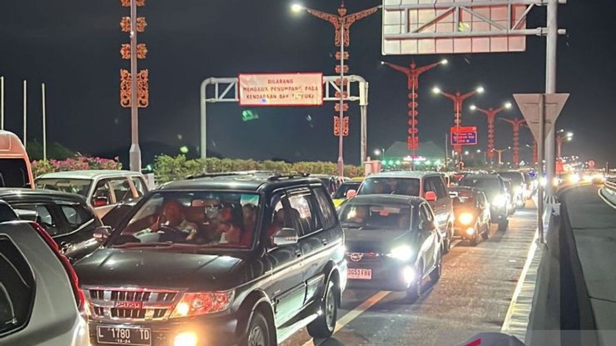كورلانتاس بولري تقييم الازدحام المروري في الخط إلى مطار نجوراه راي بالي