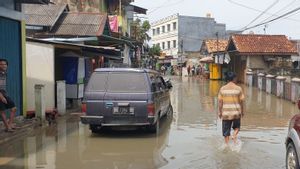 Pemkot Palembang Bongkar Bangunan di Atas Saluran Air yang Bikin Banjir