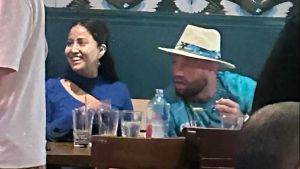 Conor McGregor Kembali Tertangkap Bersama Wanita Misterius Saat Makan Malam Romantis 