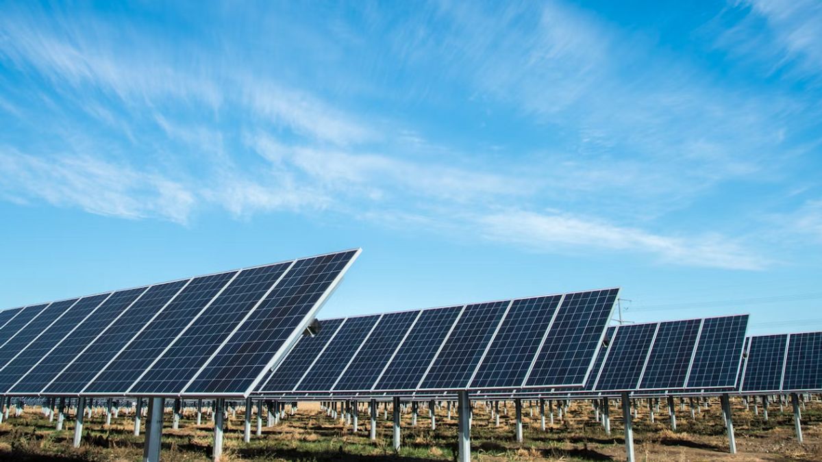 Gubernur NTT Sebut Potensi Energi Matahari di Sumba 10.000 Megawatt