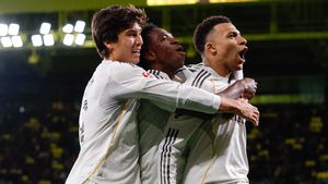 Kylian Mbappe Cetak Brace, Real Madrid ke Puncak Usai Kalahkan Villarreal