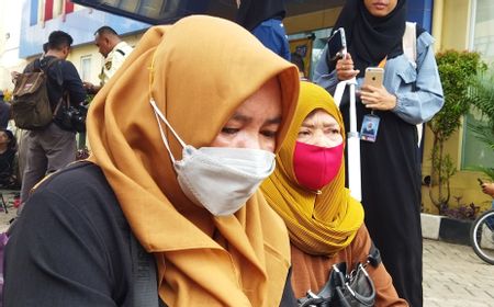 Yanti Ingin Segera Bawa Pulang Jasad Davi Jika Terbukti Salah Satu Korban Kali Bekasi Adalah Adiknya