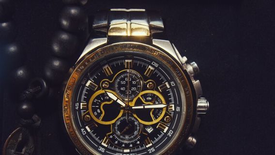 Connaissons les montres chronographes, quelles sont ses caractéristiques et ses excédents?