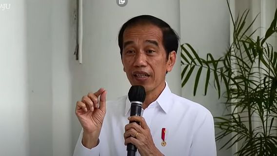 Jangan Takut Suntik Vaksin, Kata Jokowi Rasanya Kayak Digigit Semut