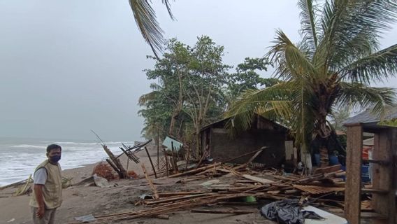 Puluhan Rumah di Palabuhanratu Sukabumi Rusak Imbas Abrasi Pantai