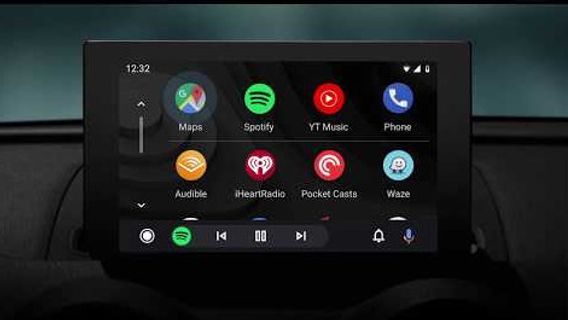 JAKARTA - يعرض Android Auto مؤشرات جديدة للتطبيقات التي يمكن استخدامها عند وقوف السيارات في الوقت المحدد