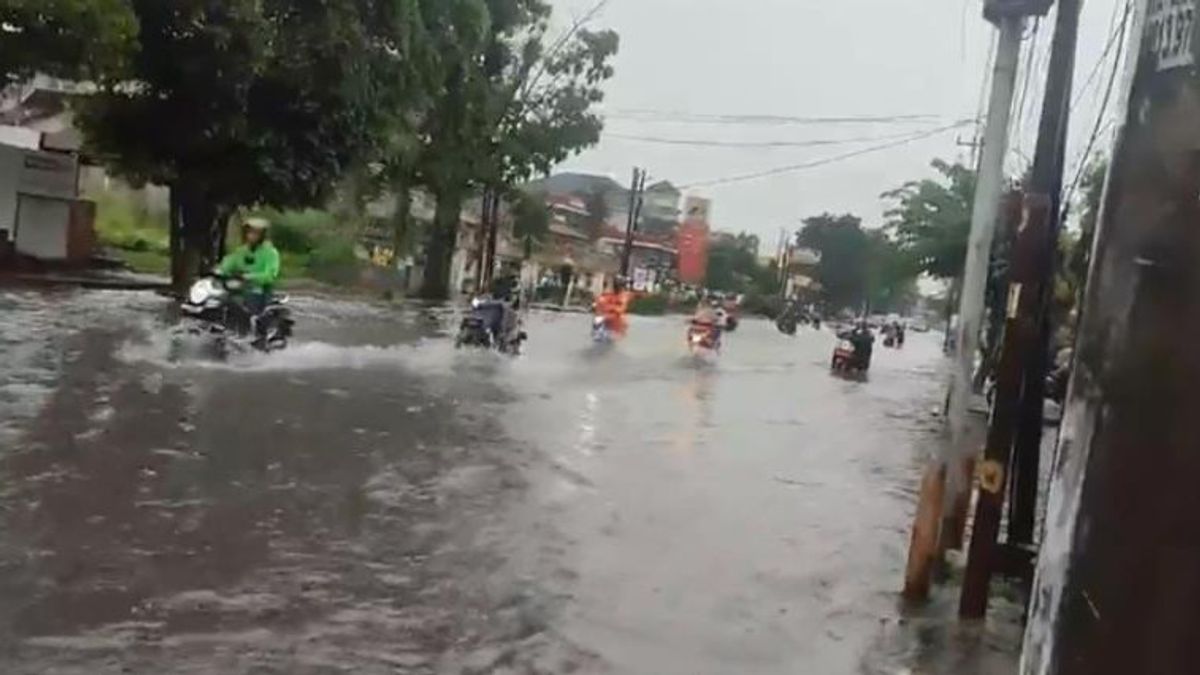 Medan Banjir Lagi, Anggota DPRD  F-PKS Kritik Bobby Nasution dan Anak Buah Kurang Serius Padahal Anggarannya Besar