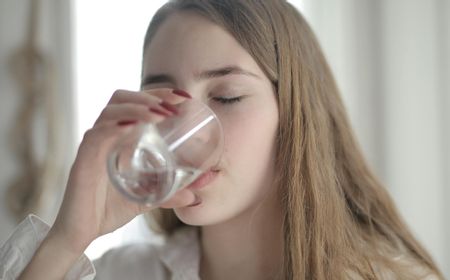 Amankah Melakukan Water Fasting untuk Menurunkan Berat Badan?