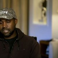 Kanye West再次被起诉,称员工为“Budak Baru”
