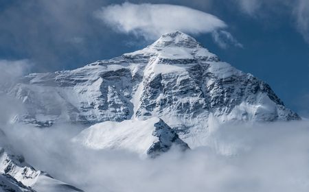 Edmund Hillary dan Tenzong Norgay jadi Pendaki Pertama yang Sampai ke Puncak Everest dalam Sejarah Hari Ini, 29 Mei 1953