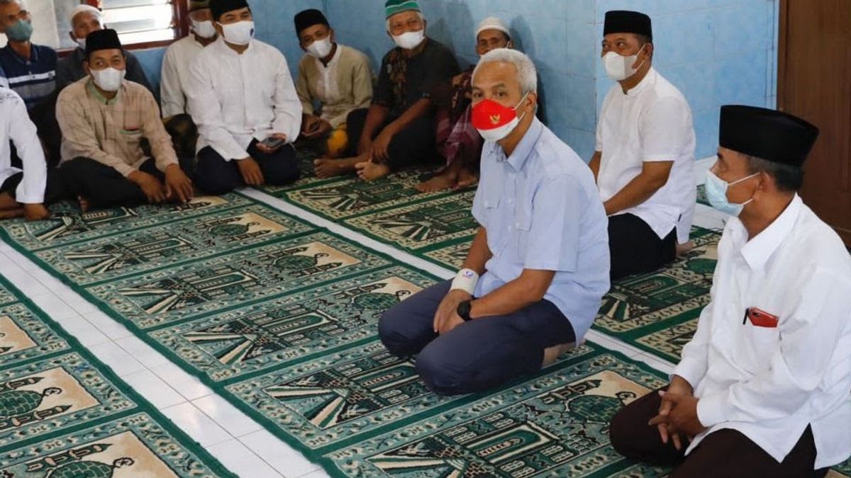 Ganjar Gelontorkan Rp247,6 M untuk Insentif Guru Ngaji dan Madrasah Diniyah