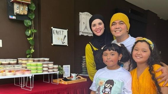 Digugat Cerai, Indra Bekti: Kasihan Lihat Dhila Capek Urusin Aku dan Anak-anak