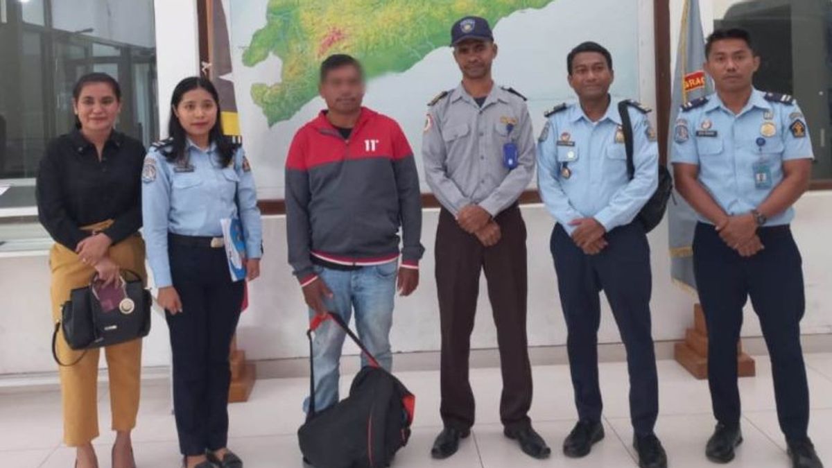 Immigration Deport Timorese Citizen Leste Langgar Stay Permit