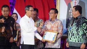 United Tractors Raih Penghargaan dalam Ajang DKJ Awards 2024