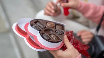 Cokelat Identik Jadi Hadiah Spesial Valentine, Kenapa?