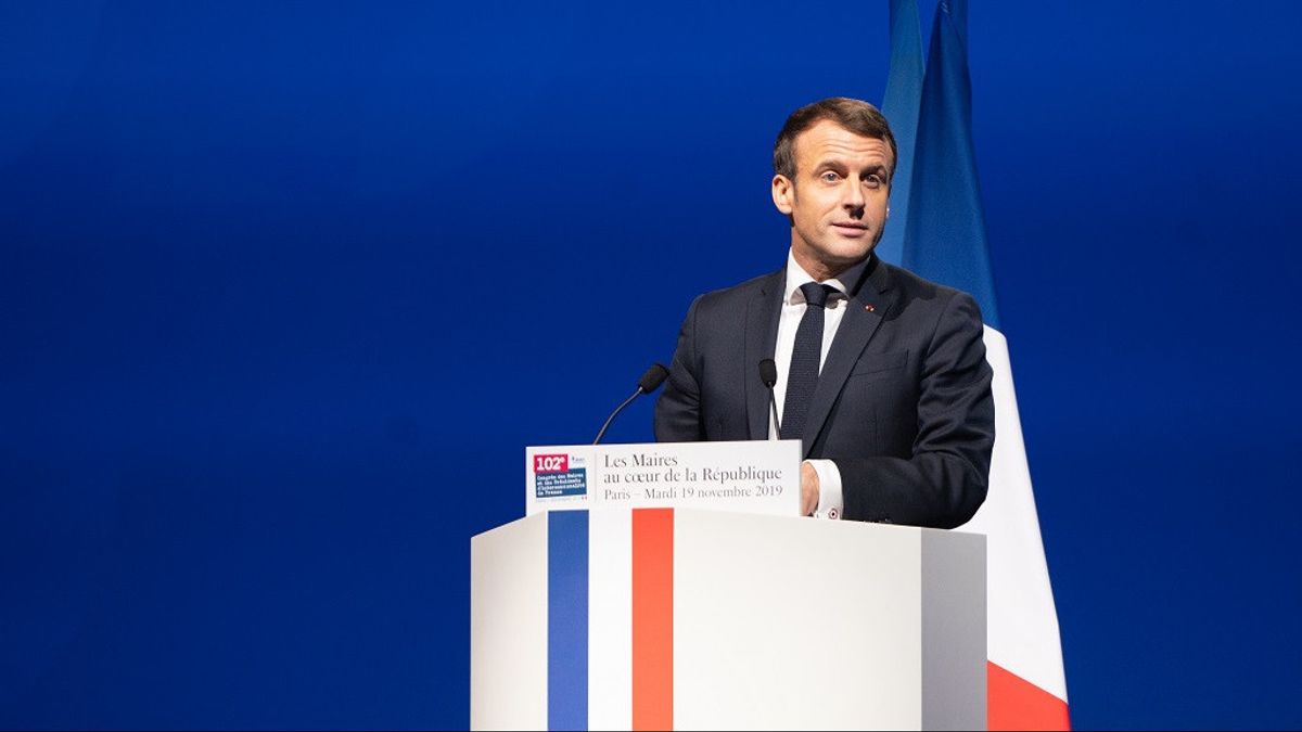 Immediately Appoint New Prime Minister, French President Macron: Priority Budget