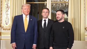 President Zelenskyy Asks Trump To Guarantee Ukraine's Security In Negotiations To End The War With Russia