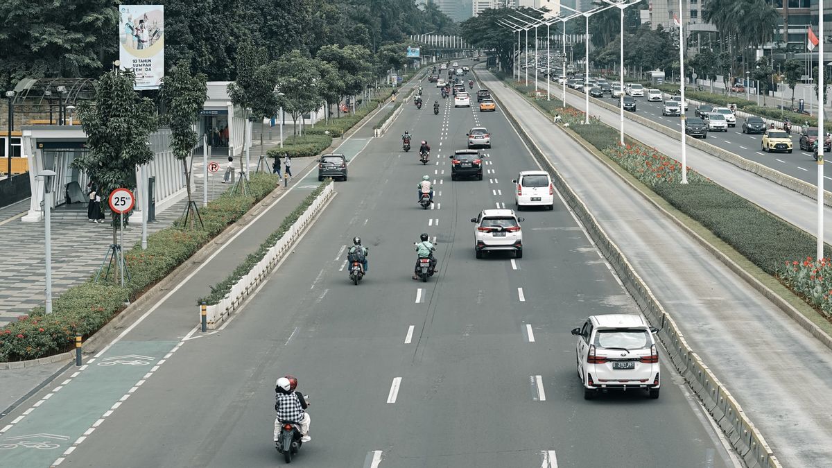 Setelah Ketemu Gubernur Anies, Kini Korlantas Bilang Ubah STNK Imbas Pergantian Nama Jalan Jakarta Gratis