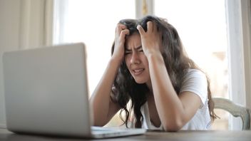 Studi Ibaratkan Stres Manusia Modern Seperti Panik Hadapi Singa