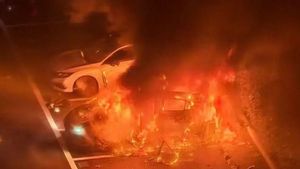 So Spotlight, MG5 Ludes Sedan Burns in Hotel Parking Area 