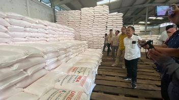 インドネシアの肥料が西ジャワ・バンテン・DKIジャカルタ向けに113,856トンの補助金を受けた肥料を準備