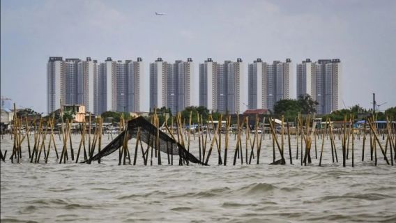 Cegah Konflik Sosial, Ditpolairud Polda Metro Kerahkan 4 Kapal di Lokasi Pagar Laut