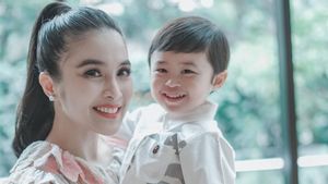 Dinikahi Konglomerat Harvey Moeis, Sandra Dewi Rayakan Ulang Tahun Bak Tuan Putri
