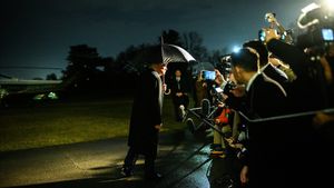 Trump Siapkan Langkah Tegas Hadapi “Ancaman” Rusia di Greenland