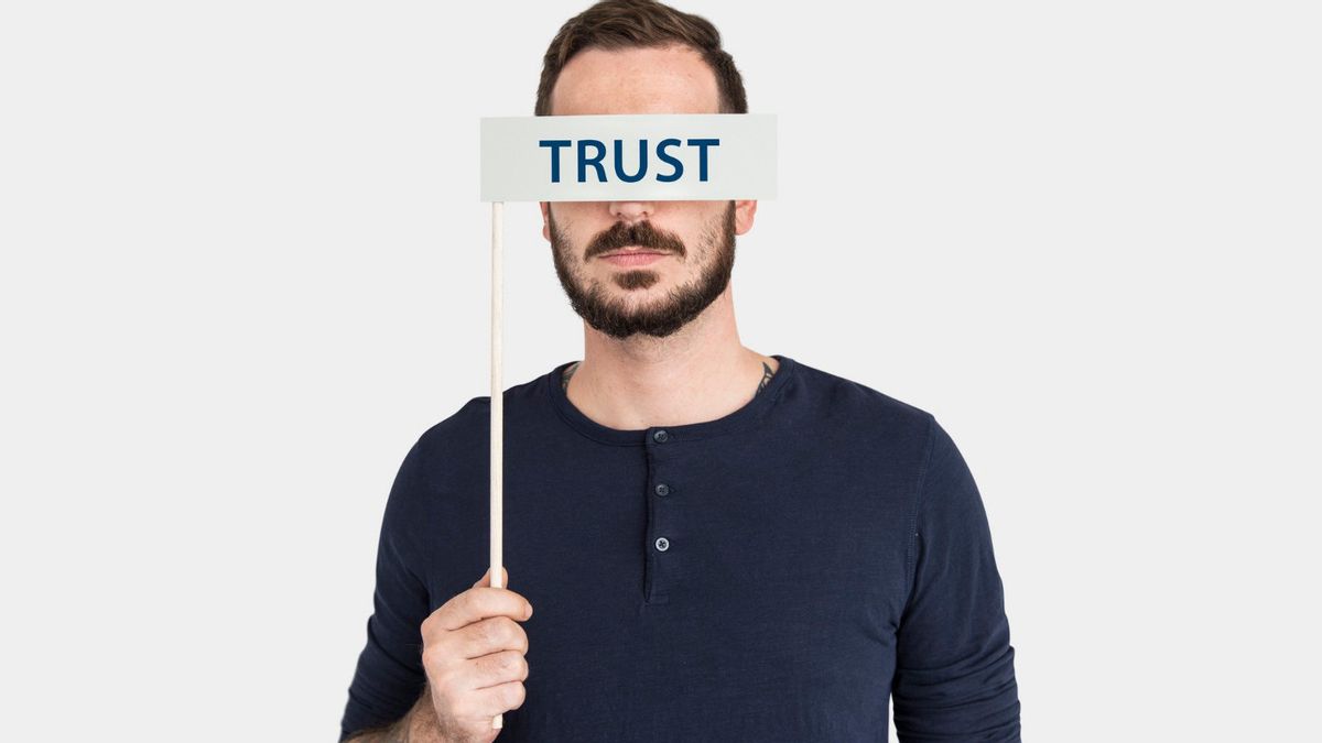 人間関係への信頼の問題を克服する6つの方法, 愛の関係と同僚の両方