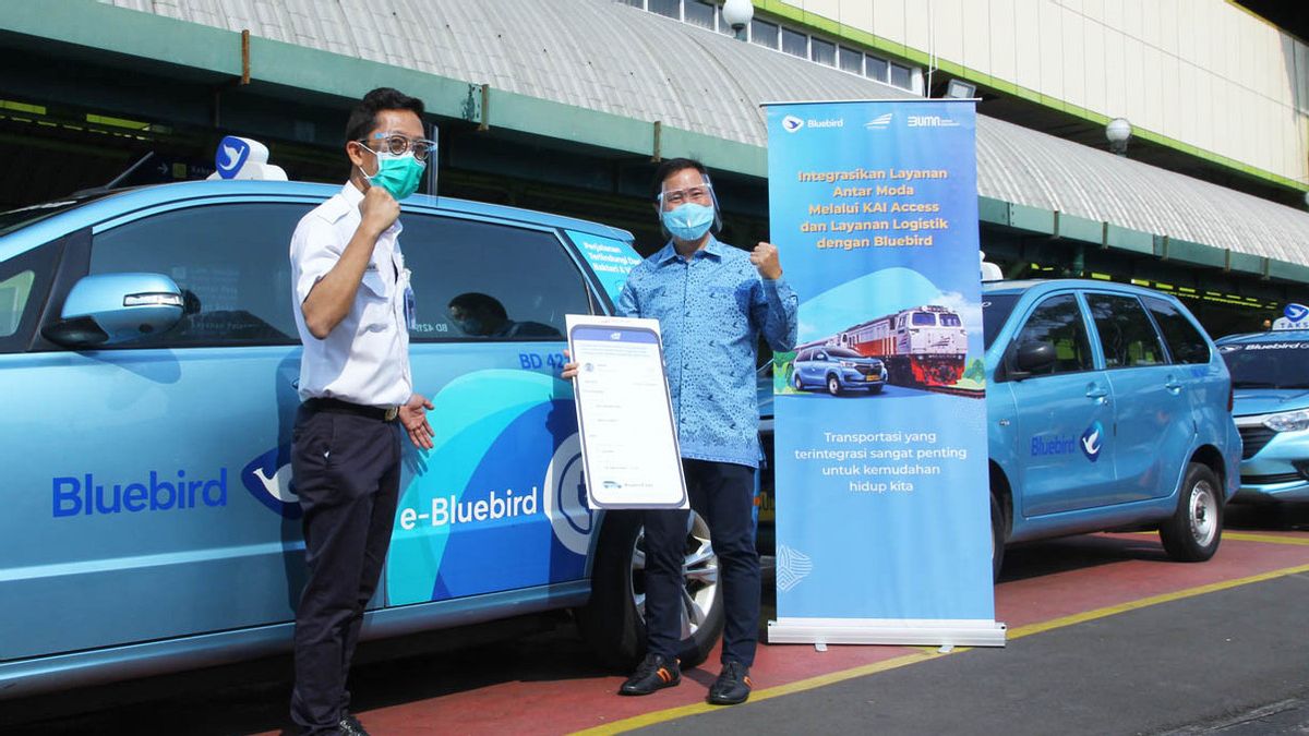 Perusahaan Taksi Blue Bird Milik Konglomerat Purnomo Prawiro Raup Pendapatan Rp1,55 Triliun dan Laba Rp146,18 Miliar di Semester I 2022