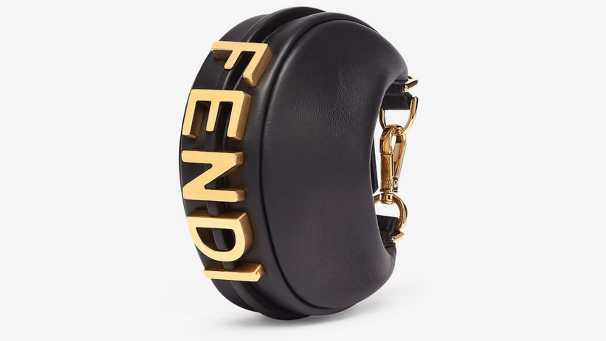 No Need To Be Gossiped Or Held, This Is The Latest Bag Trend USED Like A Bracelet