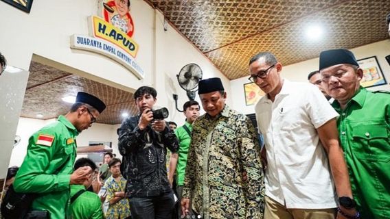 SRS调查:东爪哇居民Angggap Sandiaga Uno理想人物Cawapres Ganjar